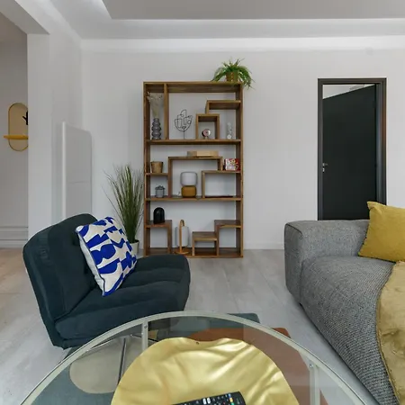 Terrasse Mounin - Lumineux Avec Grande Terrasse Apartment Vichy