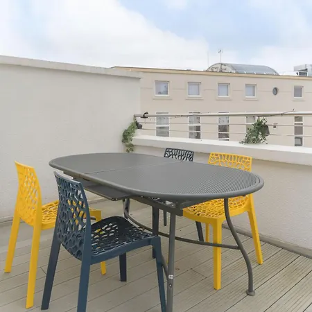 Terrasse Mounin - Lumineux Avec Grande Terrasse Apartment Vichy