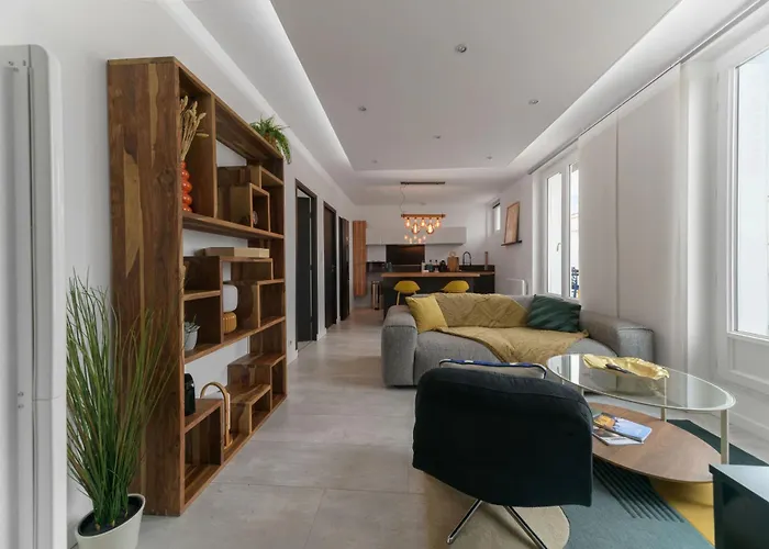 Terrasse Mounin - Lumineux Avec Grande Terrasse Appartement