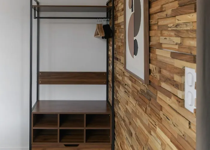 Appartement Terrasse Mounin - Lumineux Avec Grande Terrasse